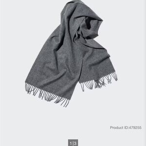 Uniqlo Charcoal Cashmere Sweater